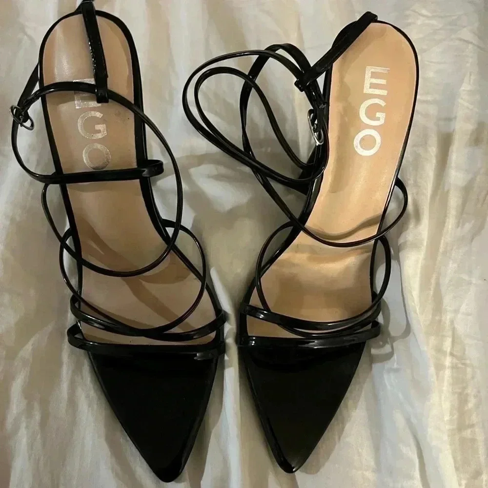 Black pointed heel - Picture 5 of 5